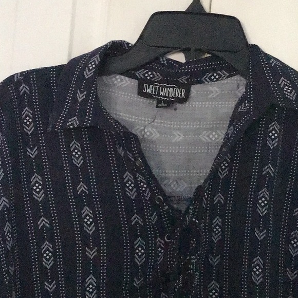 Navy blue Top - Picture 2 of 3